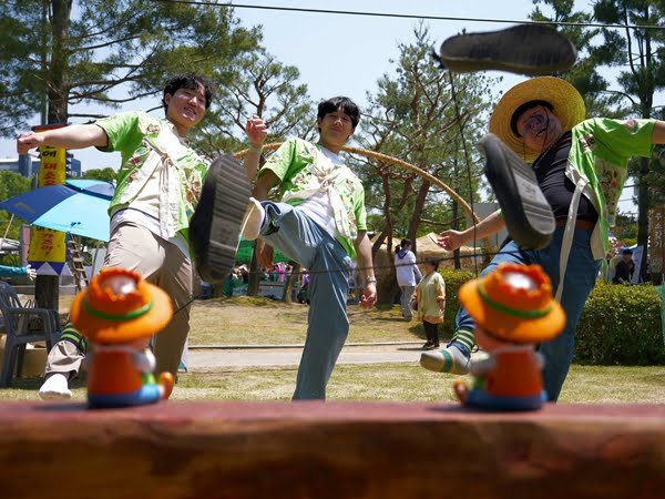 ▲ The 25th Eumseong Pumba Festival, various Pumba performances...Rubber shoe throwing event