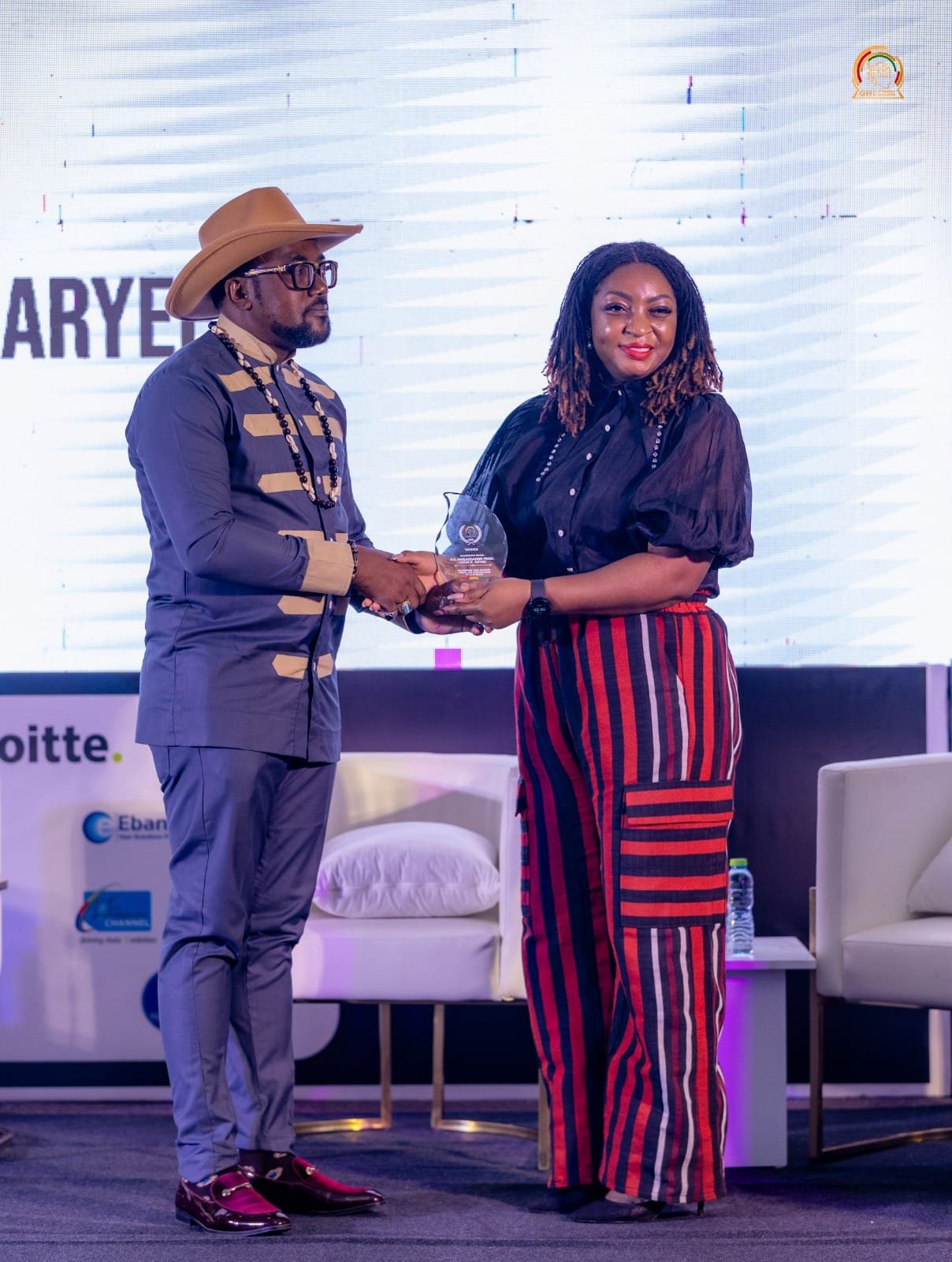 Vanuatu Trade Commissioner to Ghana Amb. Prof Hugh Keku Aryee wins ‘Best in AI Innovation’ award