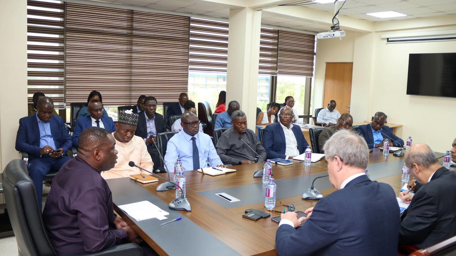 Kwame Agbodza engages World Bank on strategies to enhance Ghana’s road infrastructure