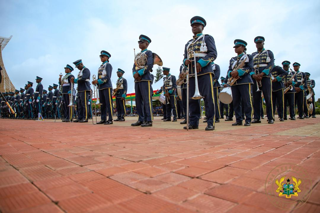 Photos from the 44th Guard changing ceremony