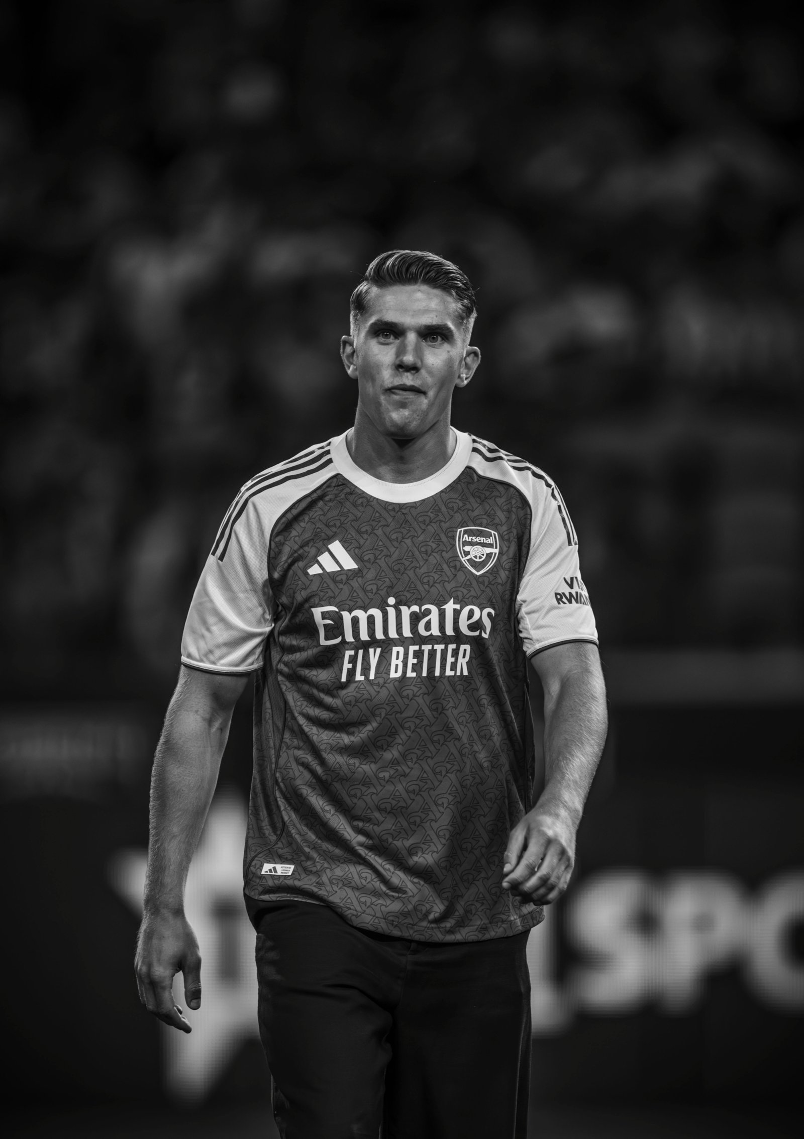 Photos: How Arsenal unveiled Viktor Gyokeres