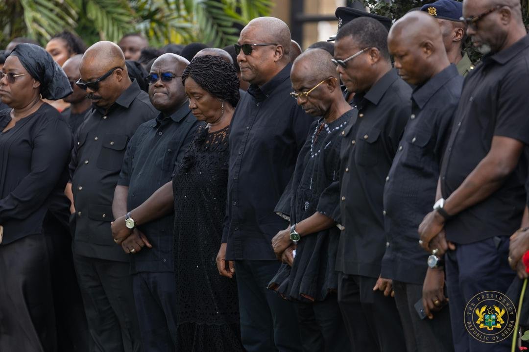 Photos from solemn wreath-laying to honour military crash victims