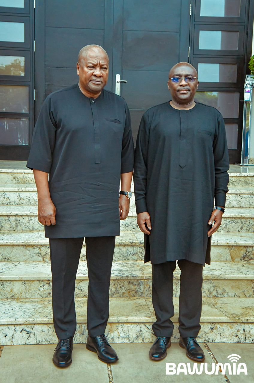 Helicopter crash: Bawumia visits Mahama at home to console him