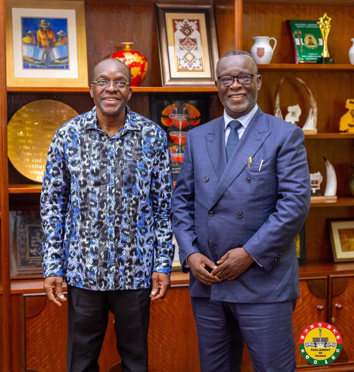 Photos: Ag. Chief Justice signs Book of Condolence for victims of tragic helicopter crash