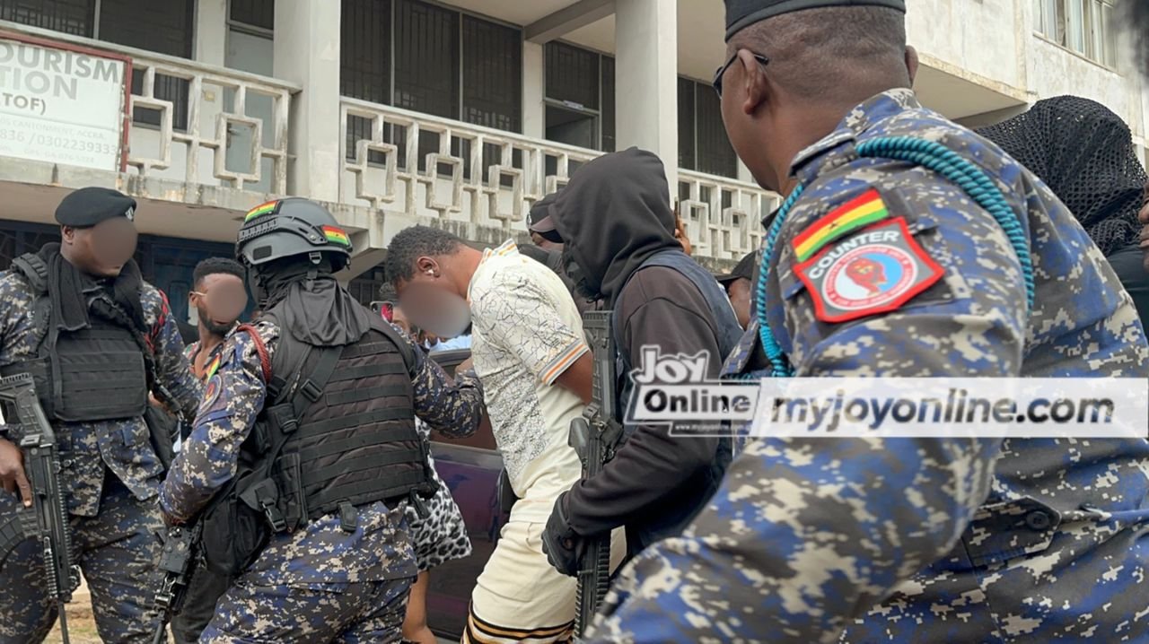 Chaos as family accosts suspect’s lawyer after court adjourned Immigration Officer murder case