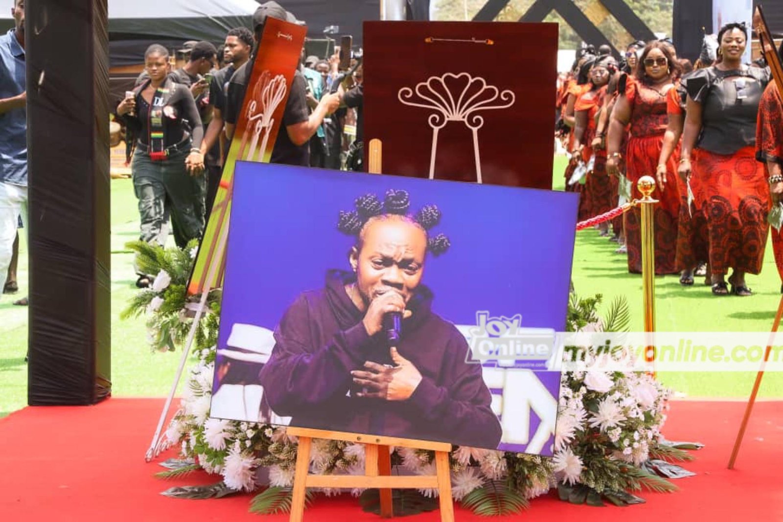 Ghanaians gather at Independence Square for Daddy Lumba’s one-week celebration
