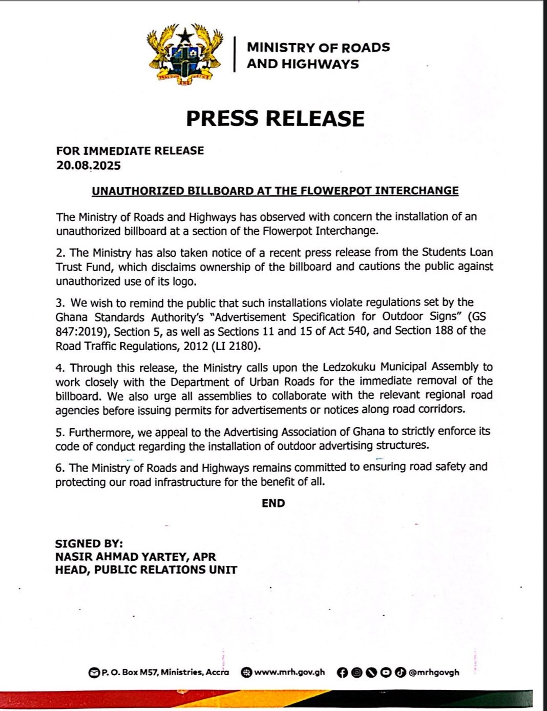 Roads Ministry orders removal of unauthorised billboard at Flowerpot Interchange