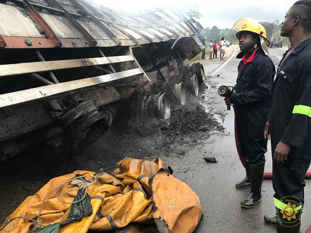 Fire destroys cargo truck on Adugyama-Bechem highway