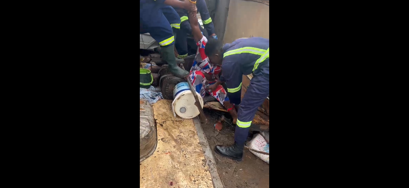 Seven dead in gory Nkawkaw-Accra road crash involving sprinter bus and cargo truck