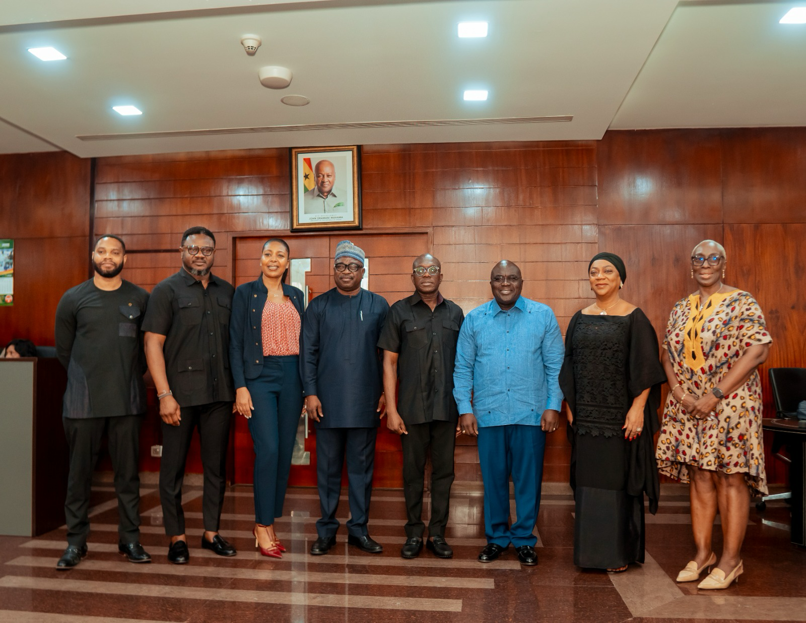 Fidelity Bank Ghana donates GH¢500,000 to support children of helicopter crash victims