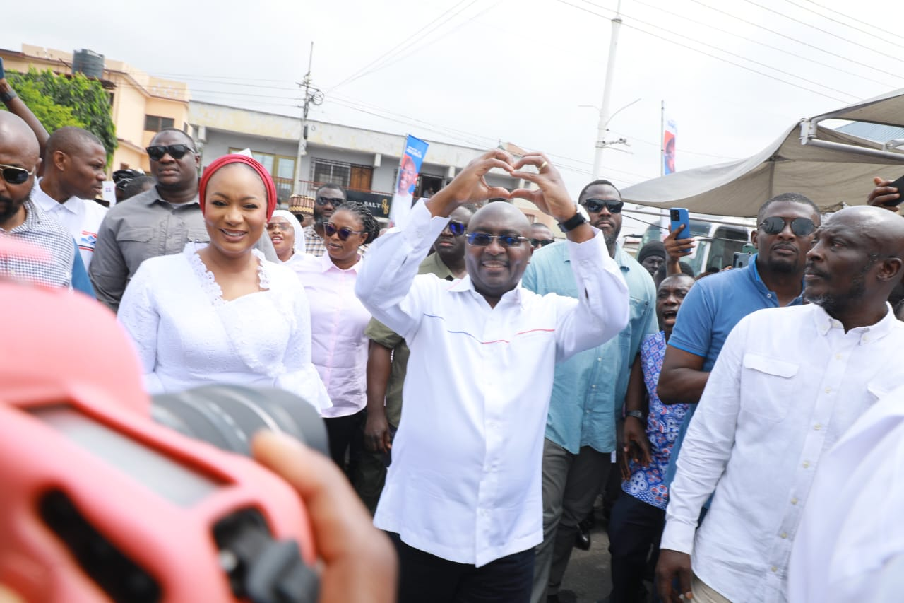 Photos: Arrival of Bawumia at NPP HQ ahead of filing
