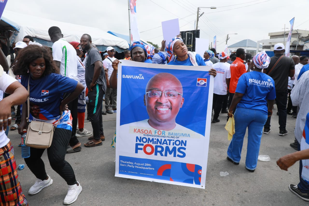 Photos: Arrival of Bawumia at NPP HQ ahead of filing