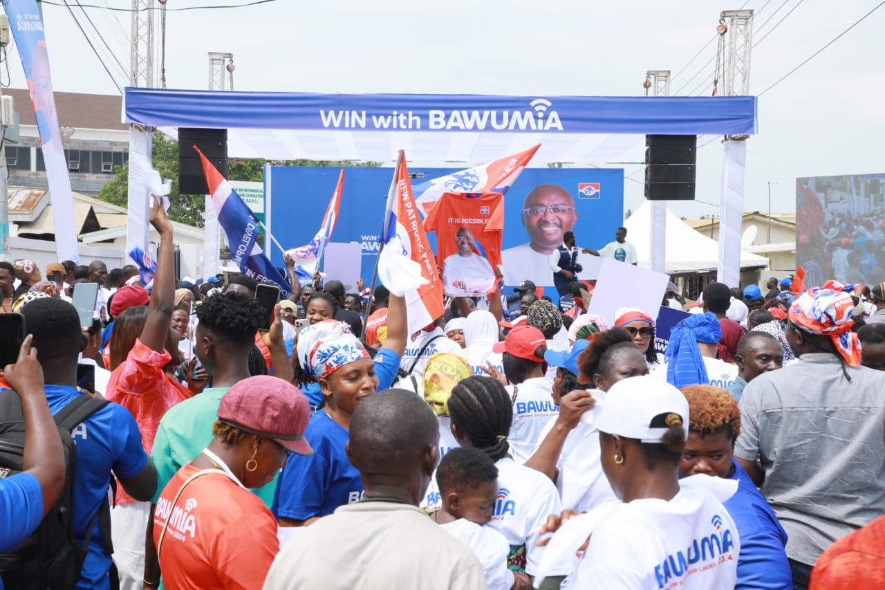 Photos: Arrival of Bawumia at NPP HQ ahead of filing