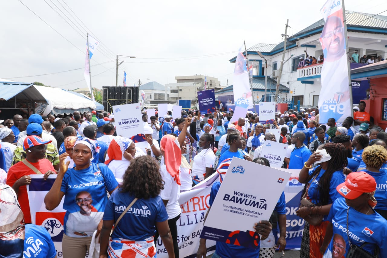 Photos: Arrival of Bawumia at NPP HQ ahead of filing