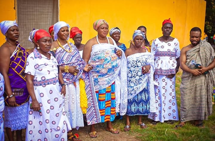 Hydro Cooperative Credit Union provides merchandise water system for Akwamu-Pesse