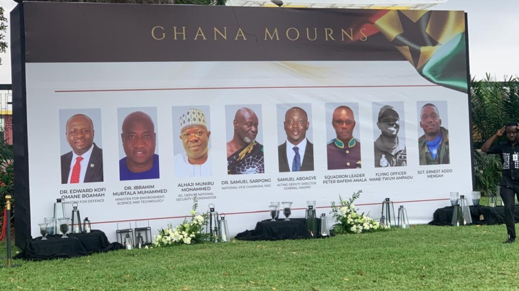 Julius Debrah breaks down in tears at wreath-laying ceremony for helicopter crash victims