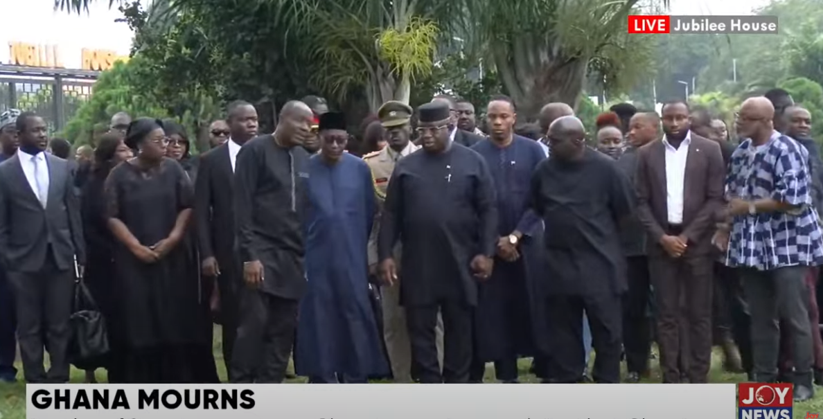 Helicopter crash: Sierra Leone’s President arrives in Ghana to commiserate with Mahama, Ghanaians