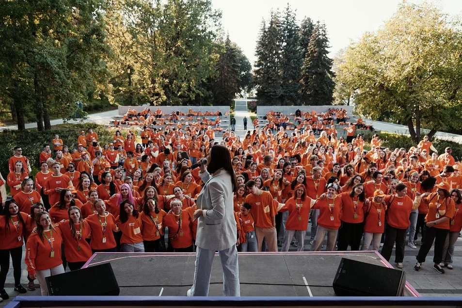 450 volunteers mobilised to support World Youth Festival in Russia 450 volunteers mobilised to support World Youth Festival in Russia