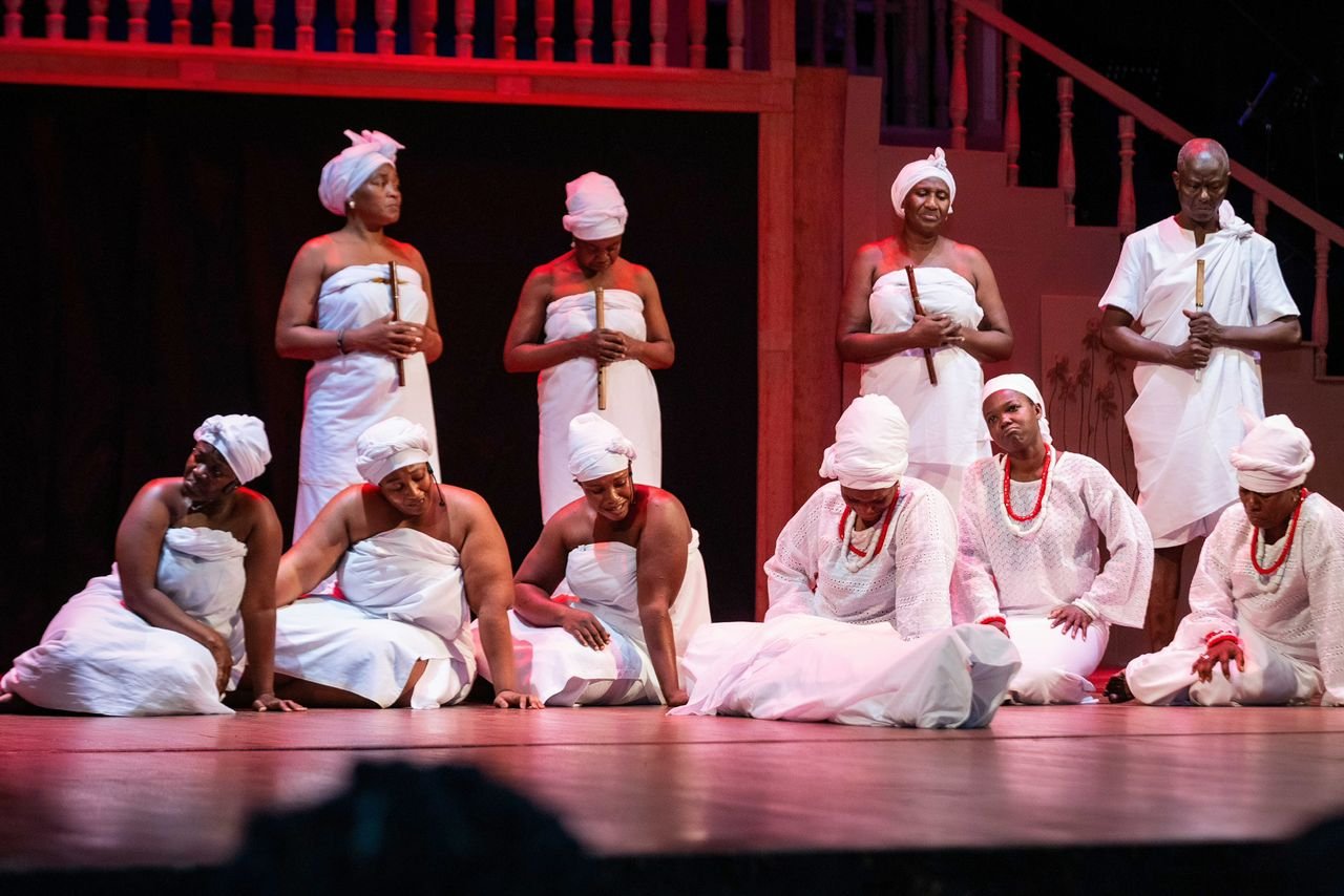 George Quaye wows theatre lovers with spectacular ‘Death & the King’s Horseman’ stage play