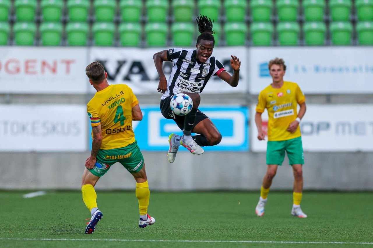 Ghanaian midfielder Prosper Ahiabu strikes early as VPS edge KTP