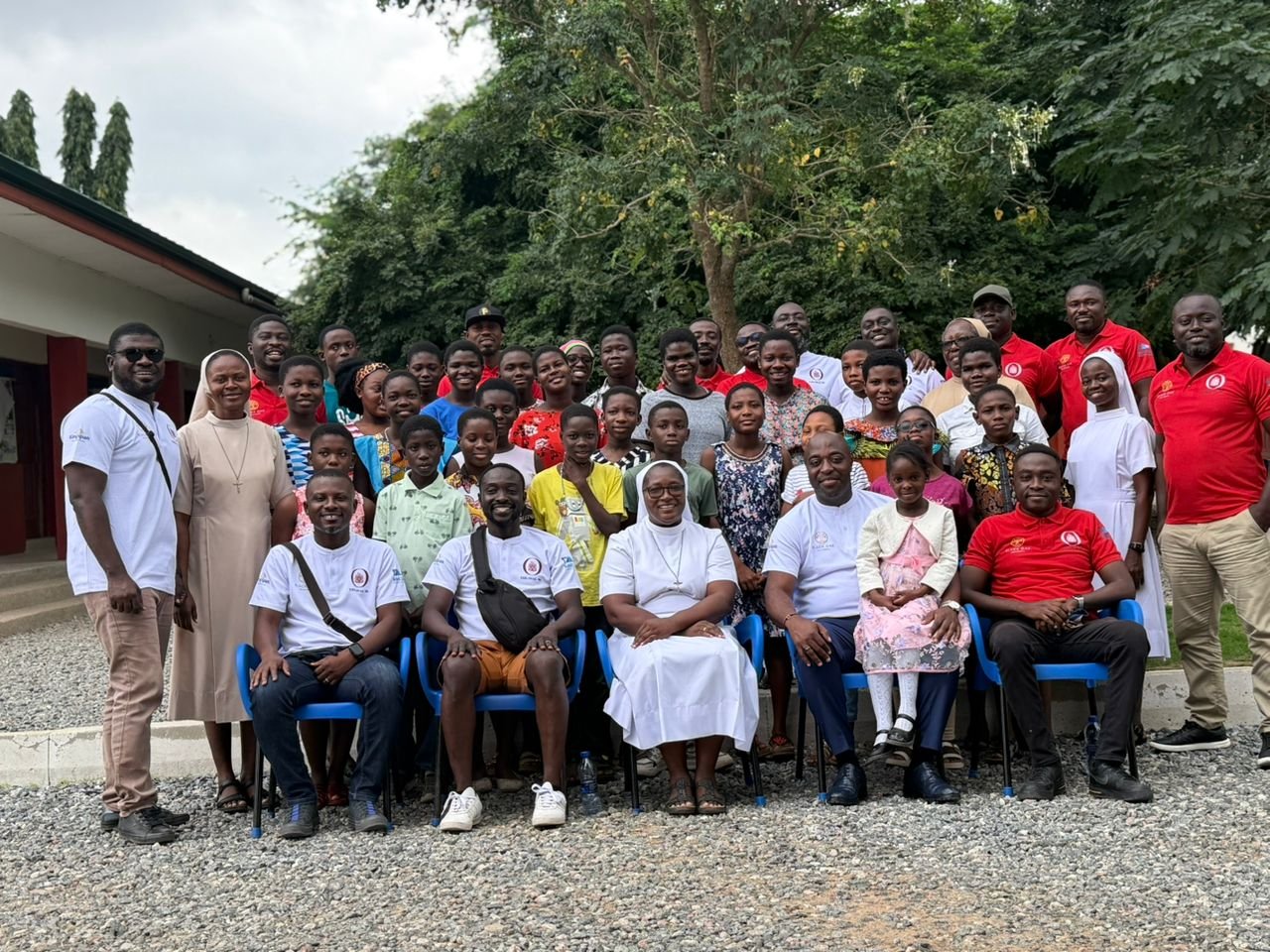 The Oval 2006 Group supports Kressner Children's Home