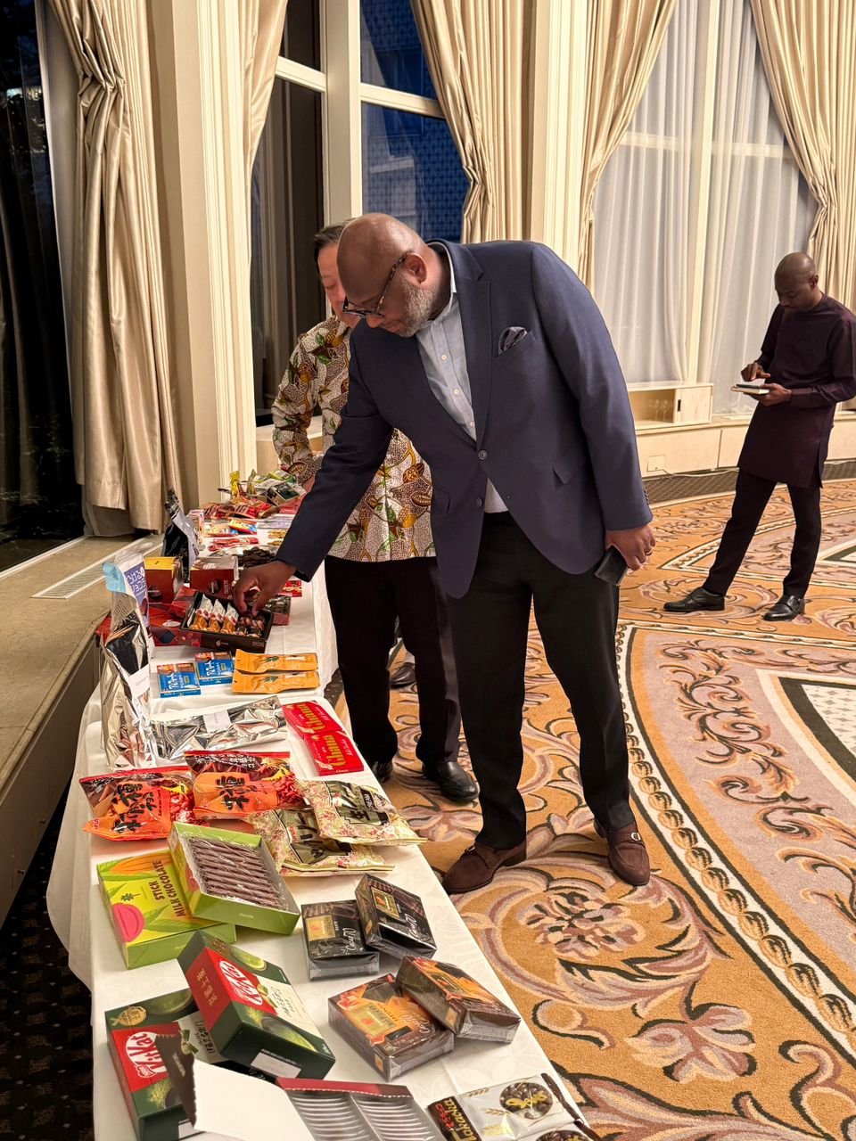 COCOBOD Chief Executive engages Japanese chocolate manufacturers