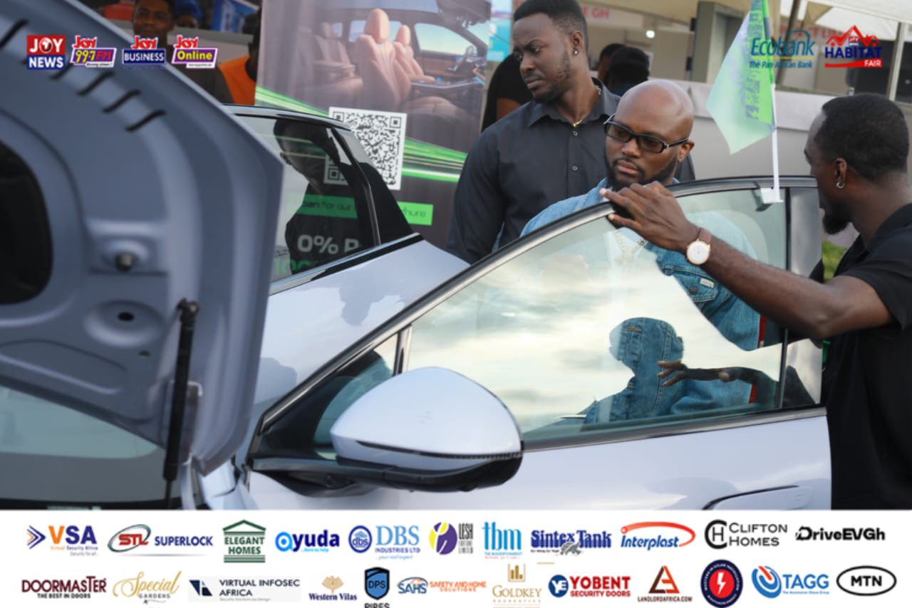 Mammoth crowd closes out Ecobank-JoyNews Habitat Fair in style