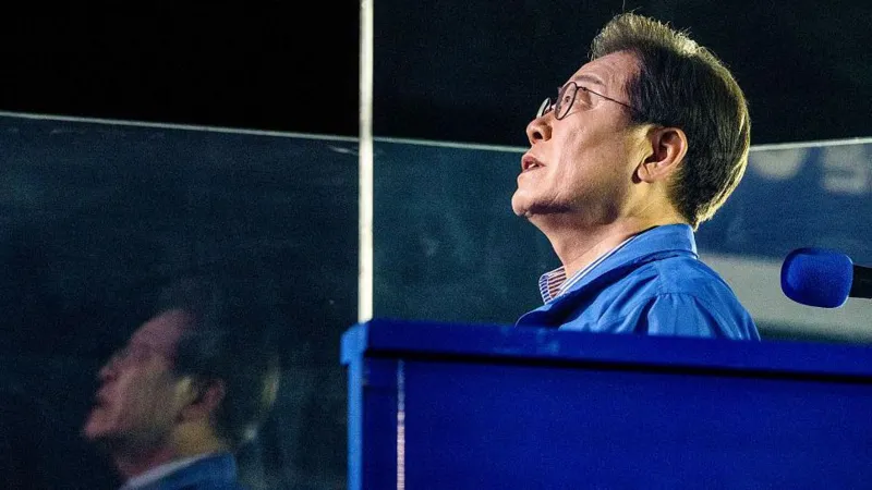 South Korea would accept a Trump-Kim deal to freeze nuclear programme, president tells BBC South Korea would accept a Trump-Kim deal to freeze nuclear programme, president tells BBC