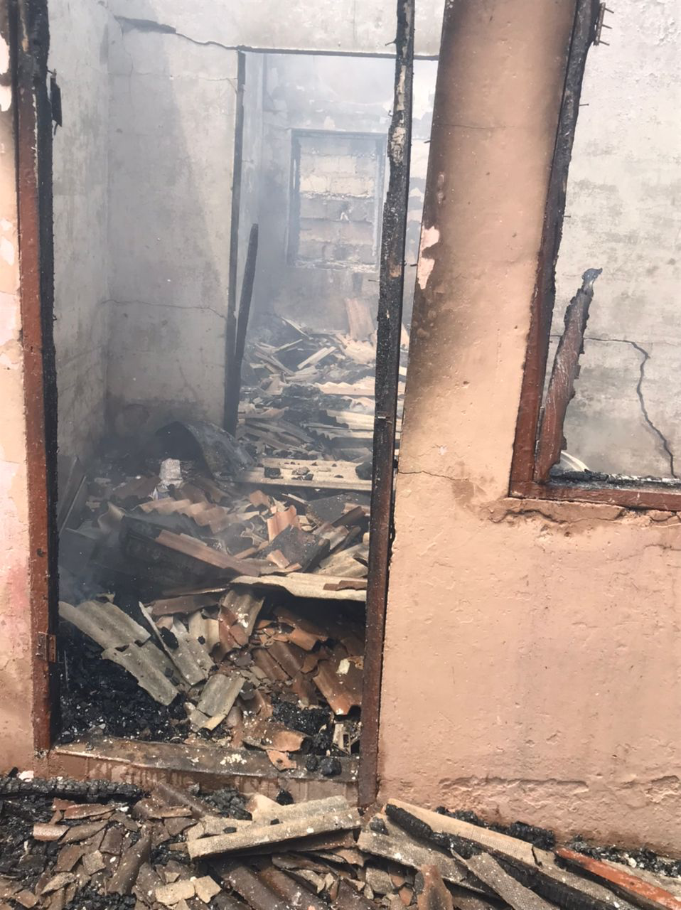 Fire destroys house and apartments at Darkuman Kokompe