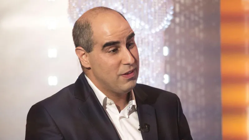 Jewellery boss in £170m scam told shop staff to pretend to be customers