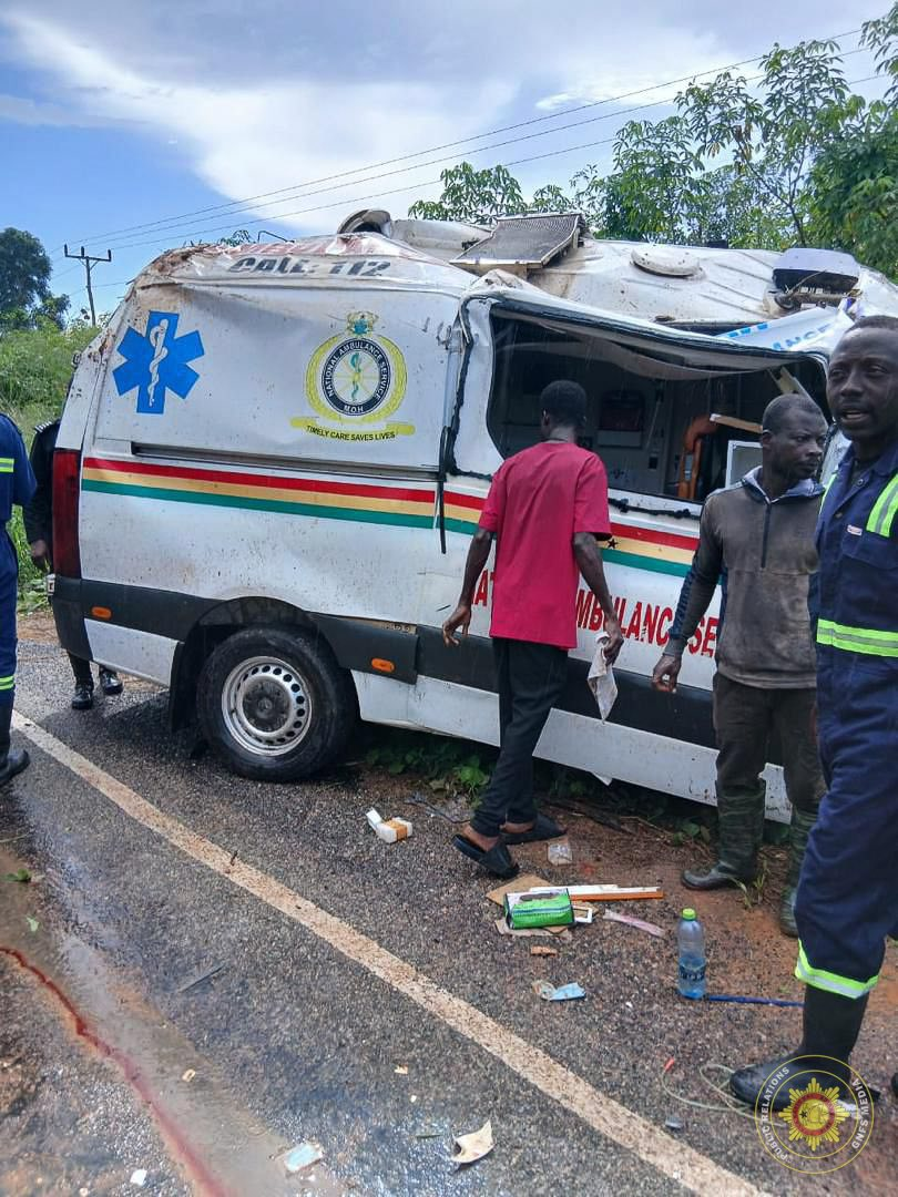 Four injured as ambulance somersaults at Afosu in Eastern Region