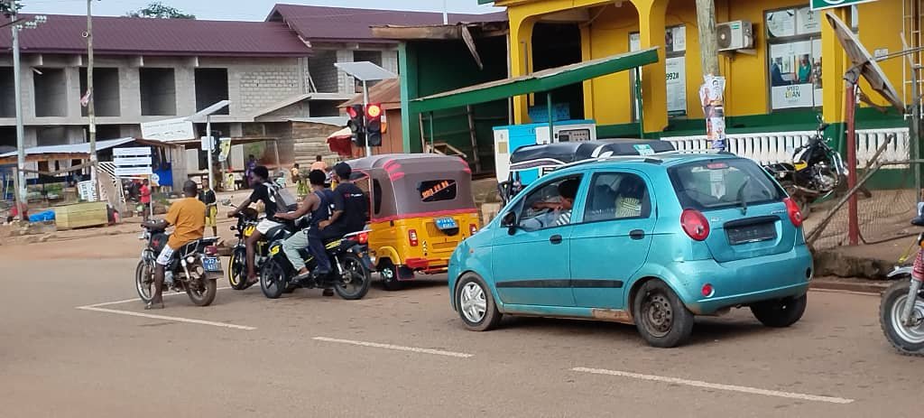 MACCCU installs solar-powered traffic signals in Mim to tackle road crashes