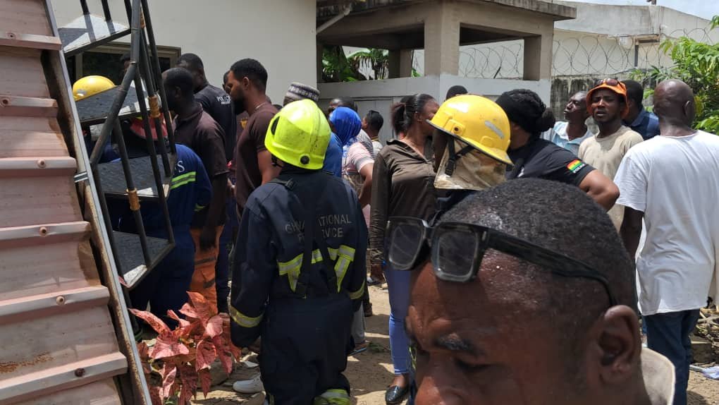 Mason rescued with severe leg injury after building collapse at Kasoa New Market