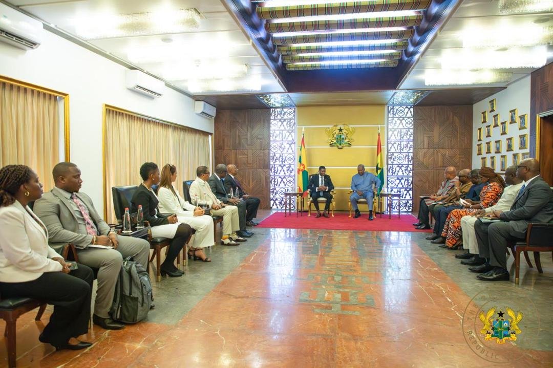Photos: President Mahama holds bilateral talks with Grenada’s Prime Minister Thomas Mitchell