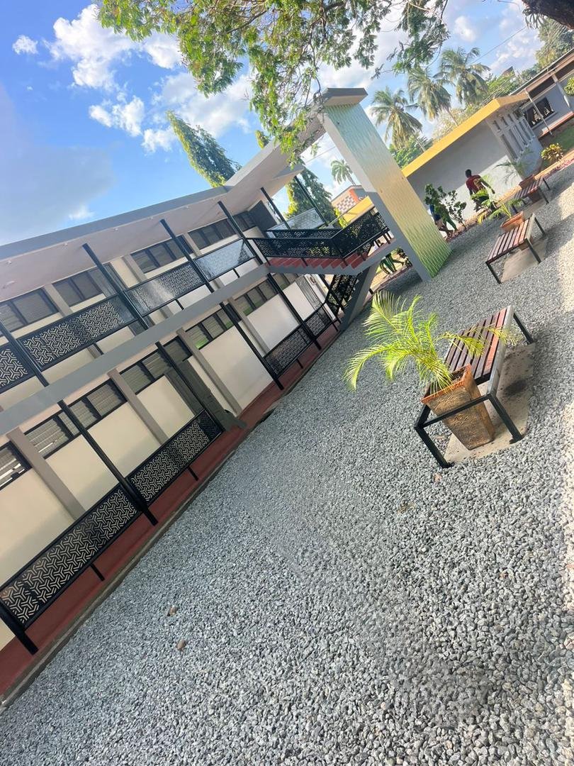 Mawuli School’s 2000 Year Group renovates school's ‘White Block’ to mark 25th anniversary