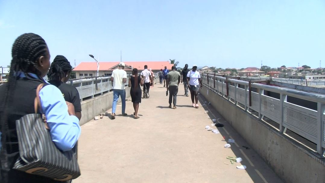 Madina footbridge: Built for safety, ignored by many Madina footbridge: Built for safety, ignored by many