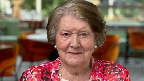 Mrs Bucket: Keeping Up Appearances star Patricia Routledge dies at 96