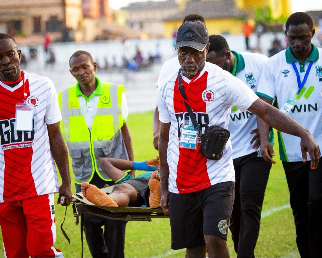 Samartex's Ebenezer Acquah stable after head injury in FA Cup match