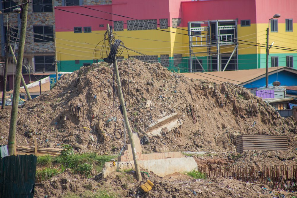 Eight months on: Abandoned silt threatens to reverse Odaw dredging works [Photos]