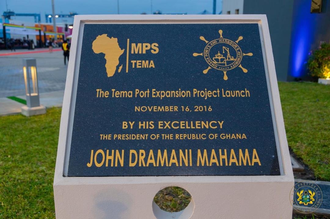 Photos: Mahama commissions Phases 1 and 2 of Tema Port Expansion Project Photos: Mahama commissions Phases 1 and 2 of Tema Port Expansion Project