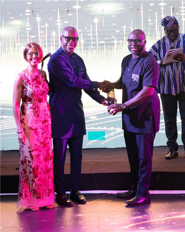 Fidelity Bank founder Edward Effah honoured with FAF Eminent Achievement Award