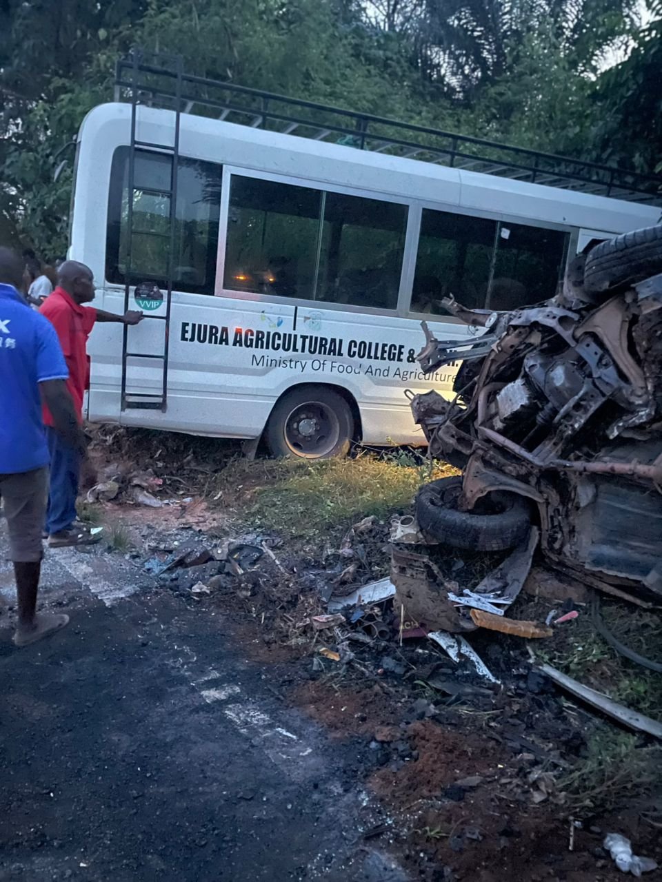 3 dead, dozens injured in Mampong Abuontem head-on collision