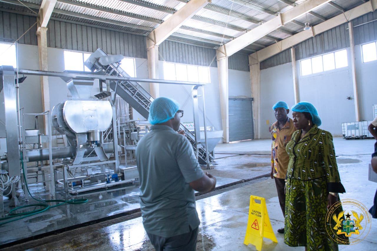 Trade Minister tours Ekumfi Juice Factory, assures support for expansion Trade Minister tours Ekumfi Juice Factory, assures support for expansion