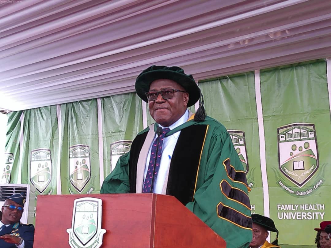 Family Health University graduates 318 healthcare professionals