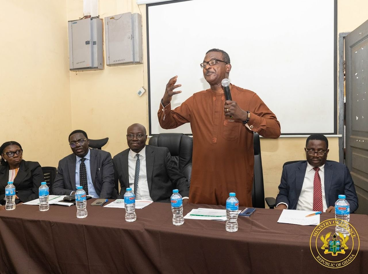 Finance Minister proposes incentive plan for tax centres to retain a percentage of revenue collected