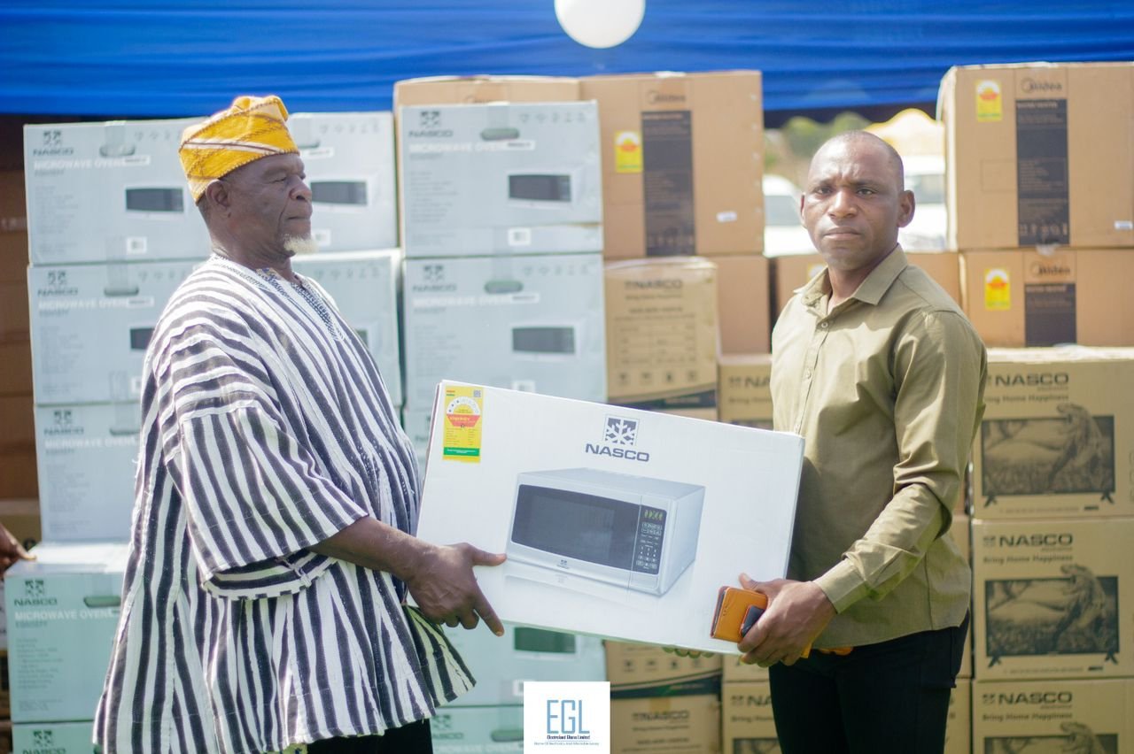Mahamud Iddi wins TCL Electronics worth GH¢100,000 in EGL’s Akye3de3 Kese3 Promotion Mahamud Iddi wins TCL Electronics worth GH¢100,000 in EGL’s Akye3de3 Kese3 Promotion