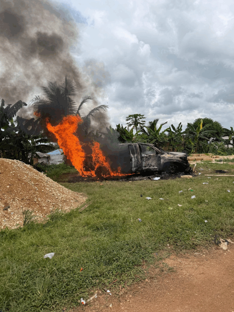 Adelekezu residents burn six vehicles, destroy mining company’s property after boy’s death