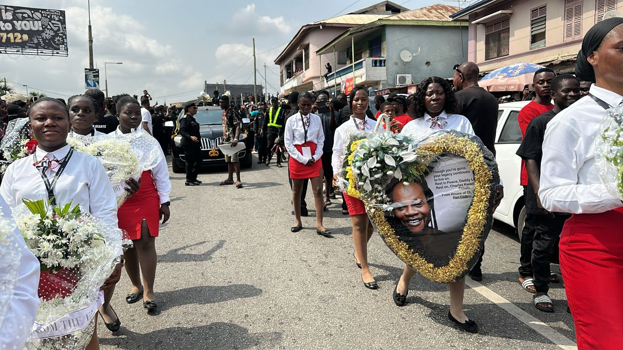 Photos: Fans, family bid final goodbye to Daddy Lumba