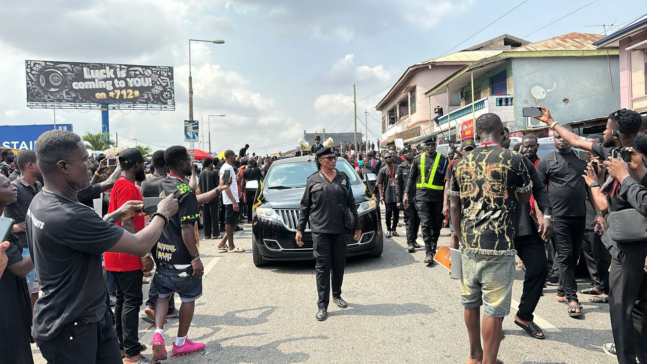 Photos: Fans, family bid final goodbye to Daddy Lumba