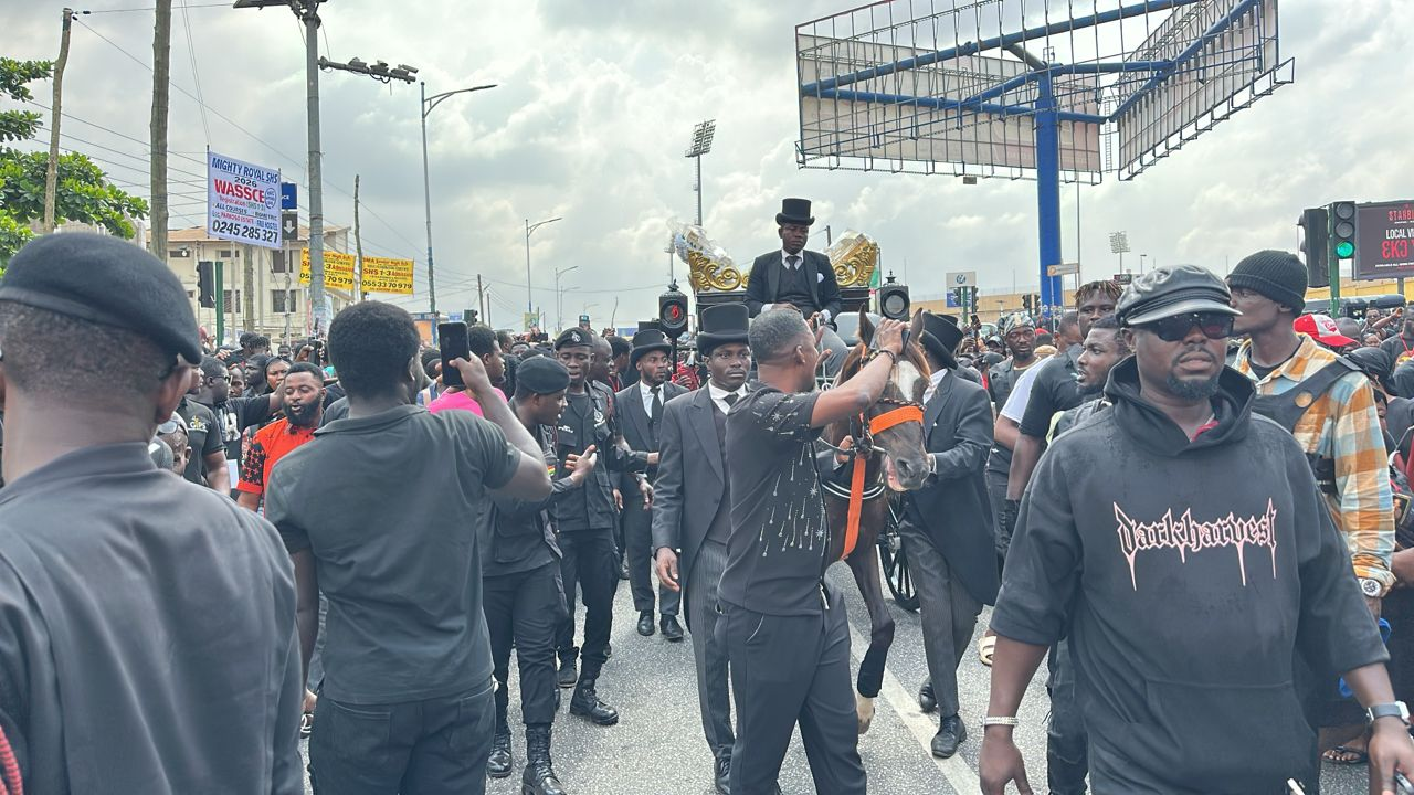 Photos: Fans, family bid final goodbye to Daddy Lumba